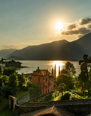 The Allure of lake Como
