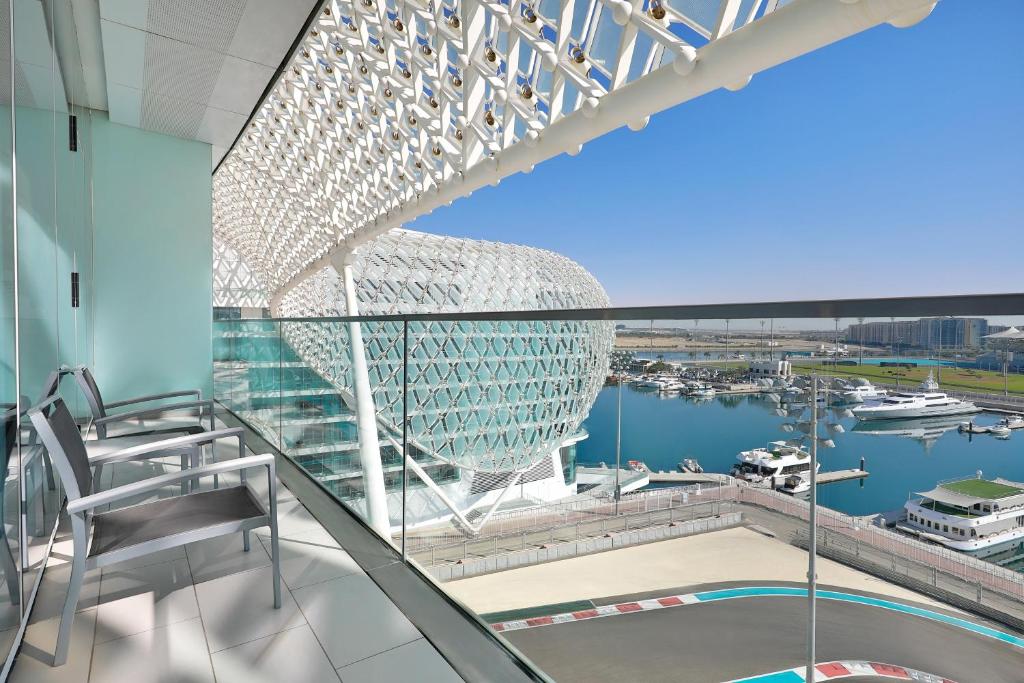 W Abu Dhabi – Yas Island