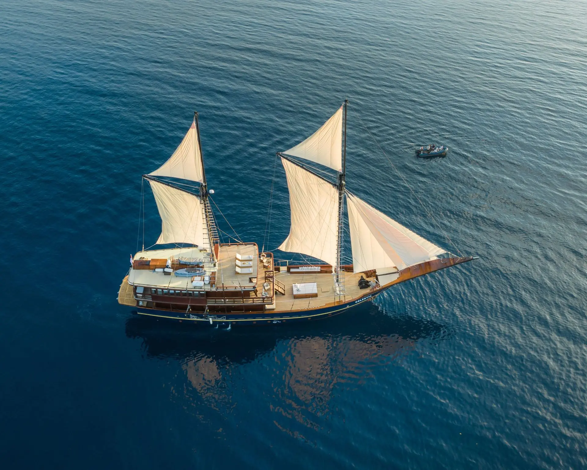 Sailing Journeys Indonesia