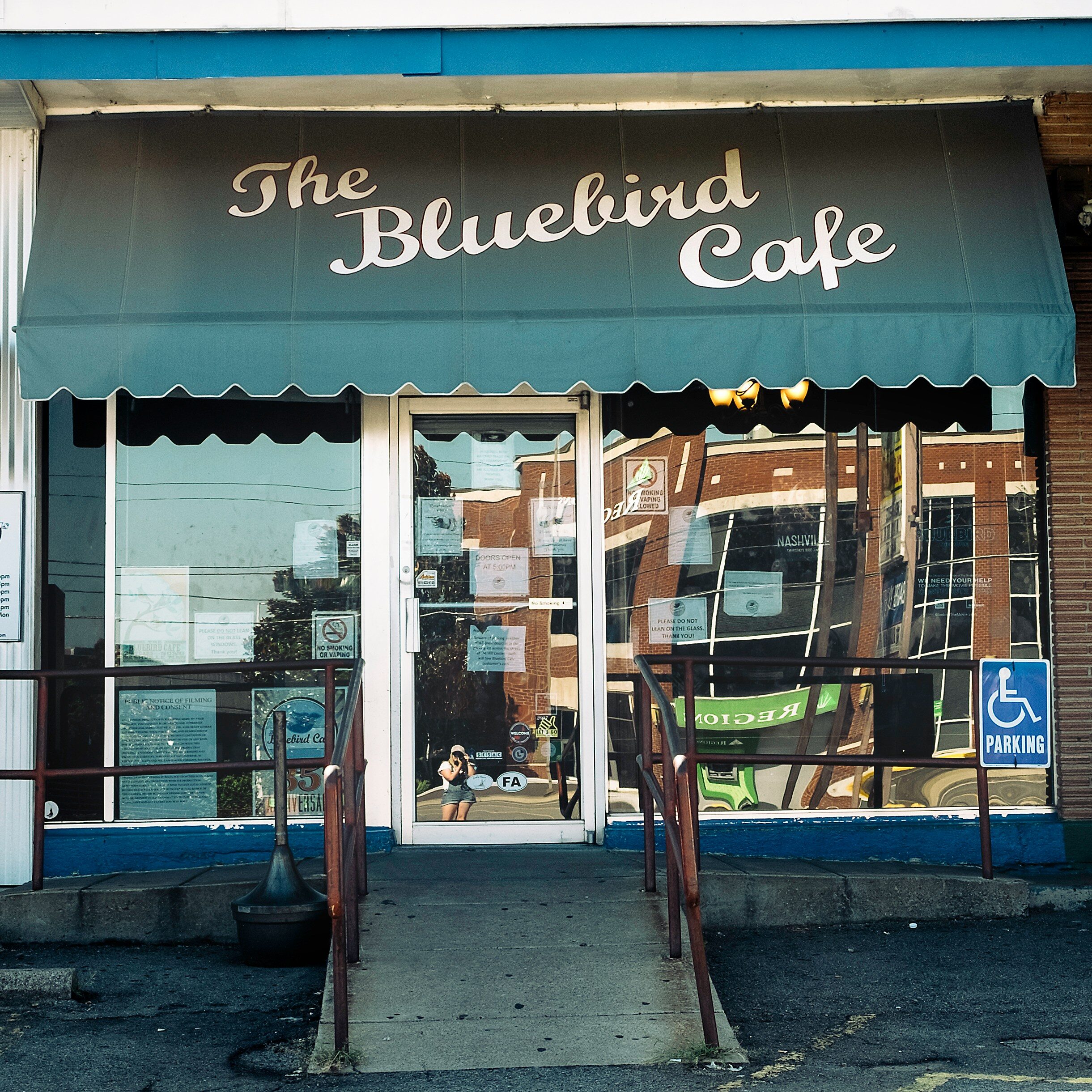 Blue Bird Cafe Nashville