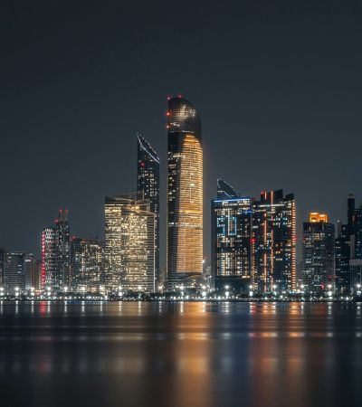a city skyline at night