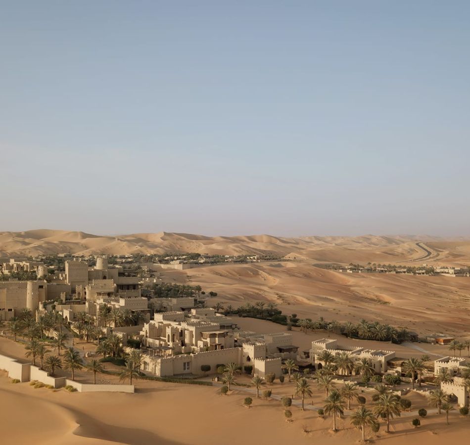 Qasr Al Sarab Desert Resort by Anantara: A Realm in the Sands